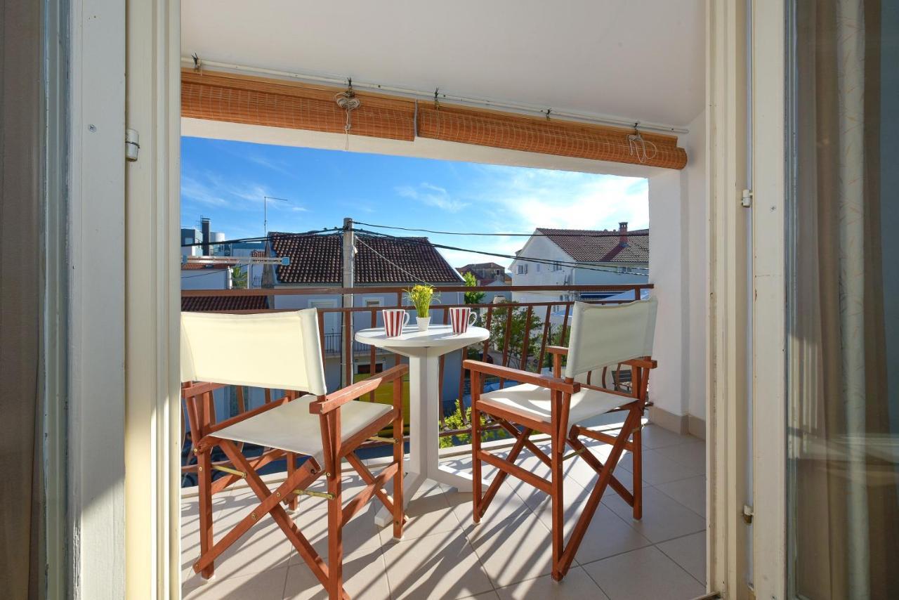 Apartments Cala Biograd Na Moru Exterior photo